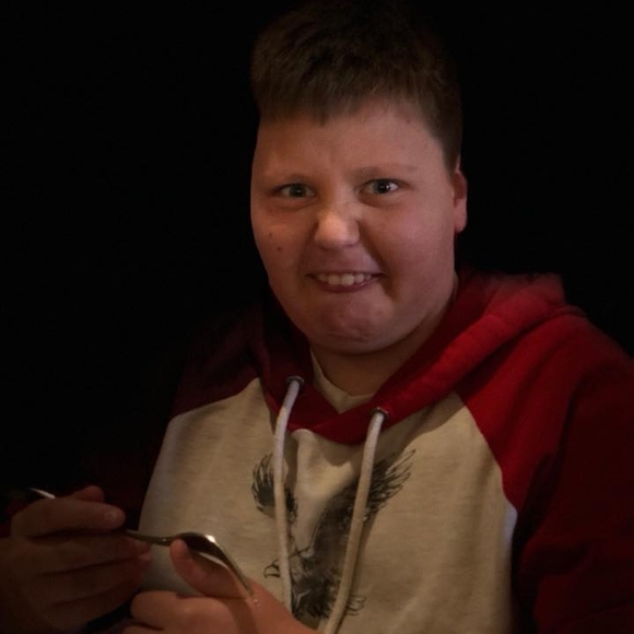 Meet your Posher, Andrew - Picture 1 of 1